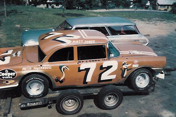 1971-72-Sportsman-Sedan-of-Matt-Jones-Gada-photo.jpg